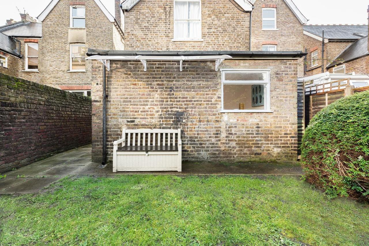 Heart Of Ealing Apartment With Garden Londra Dış mekan fotoğraf