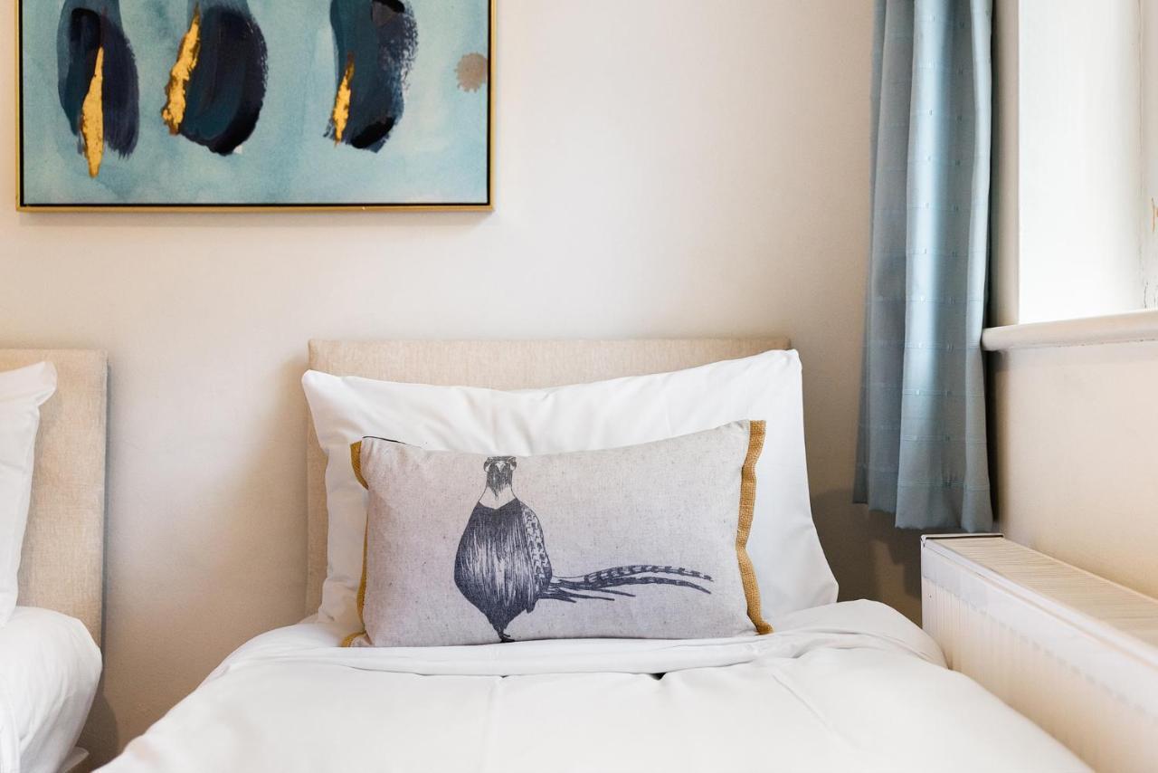 Heart Of Ealing Apartment With Garden Londra Dış mekan fotoğraf