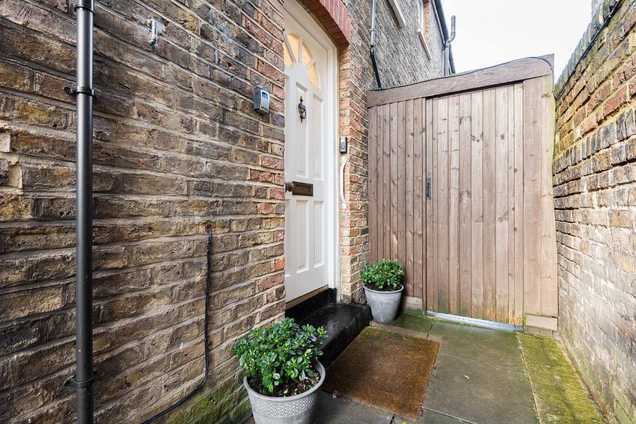Heart Of Ealing Apartment With Garden Londra Dış mekan fotoğraf